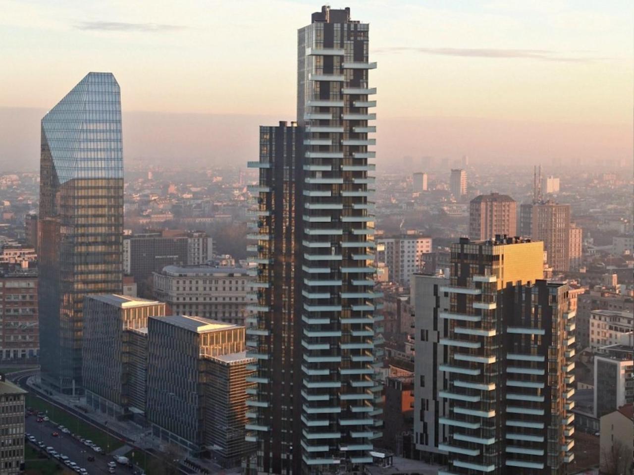 Stylish Elegant Suite In Torre Solaria With Exclusive Milan'S View Milão Exterior foto