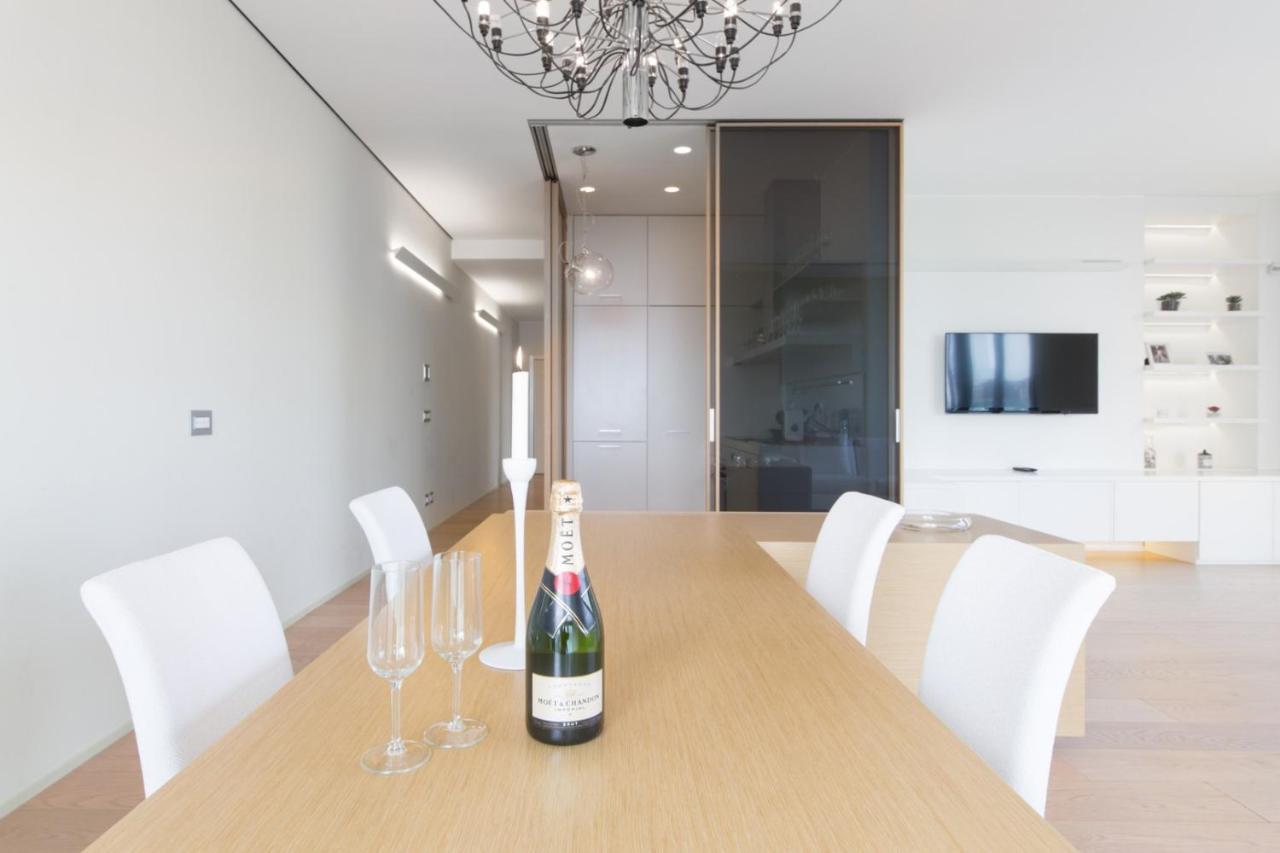 Stylish Elegant Suite In Torre Solaria With Exclusive Milan'S View Milão Exterior foto