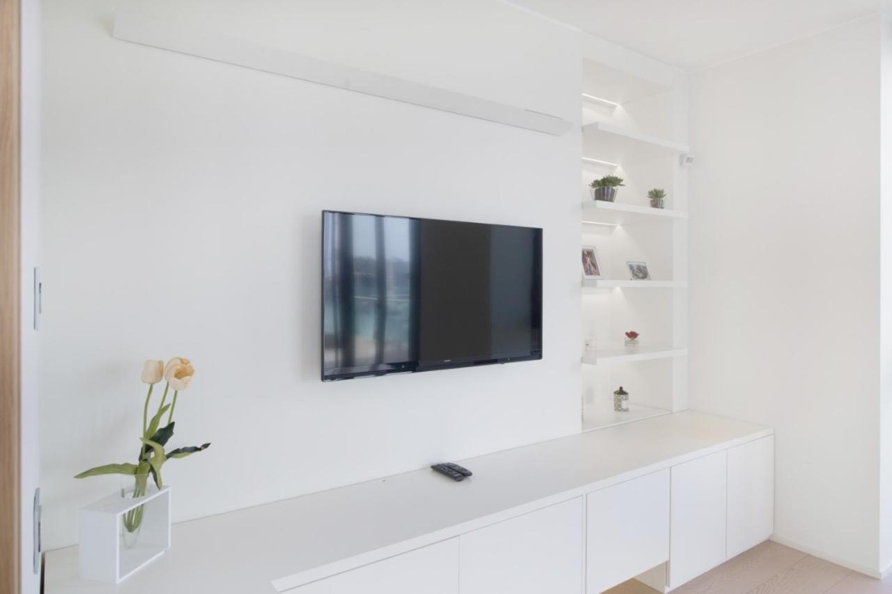 Stylish Elegant Suite In Torre Solaria With Exclusive Milan'S View Milão Exterior foto