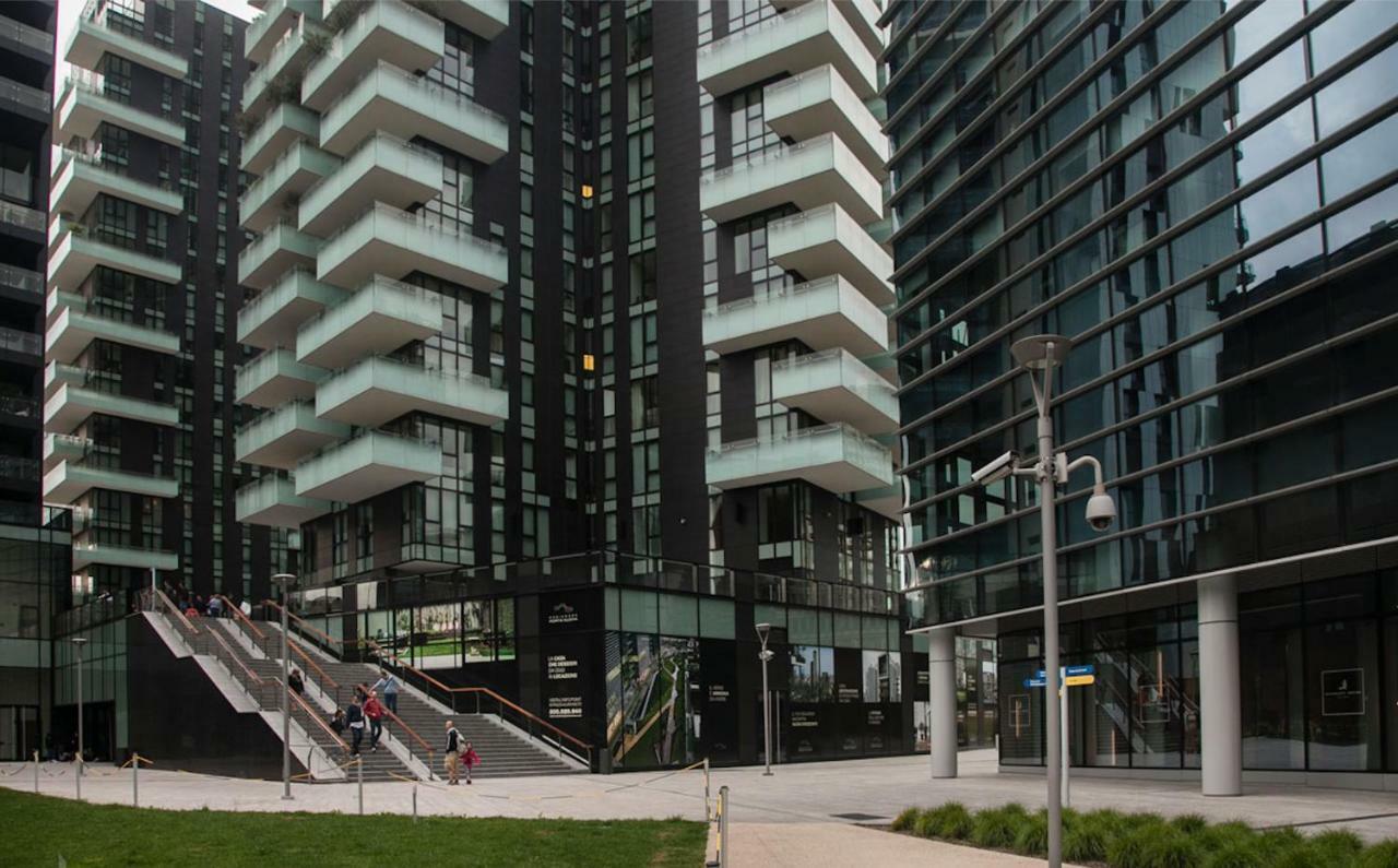 Stylish Elegant Suite In Torre Solaria With Exclusive Milan'S View Milão Exterior foto